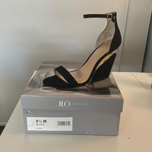 Jennifer Lopez JANESS heels